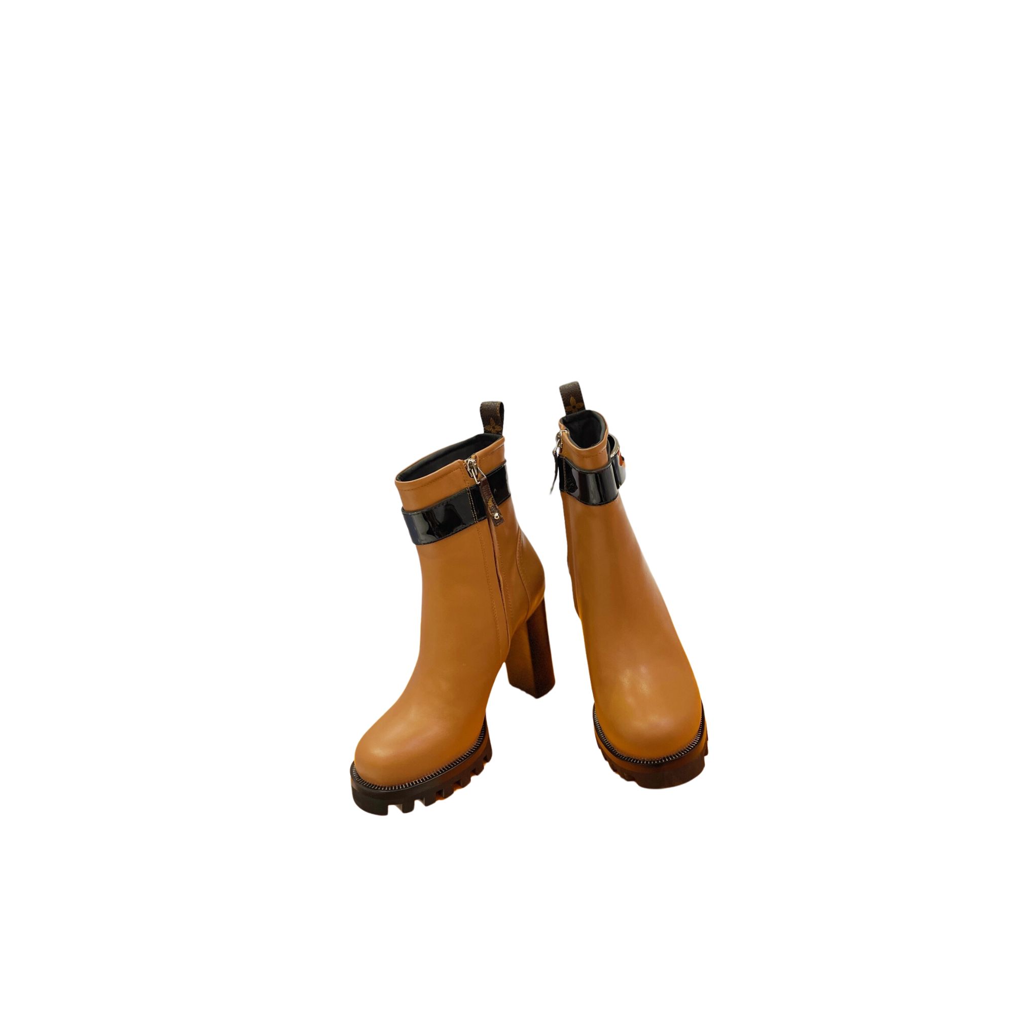 LOUIS VUITTON FAME PLATFORM ANKLE BOOT BEIGE 1AABK2