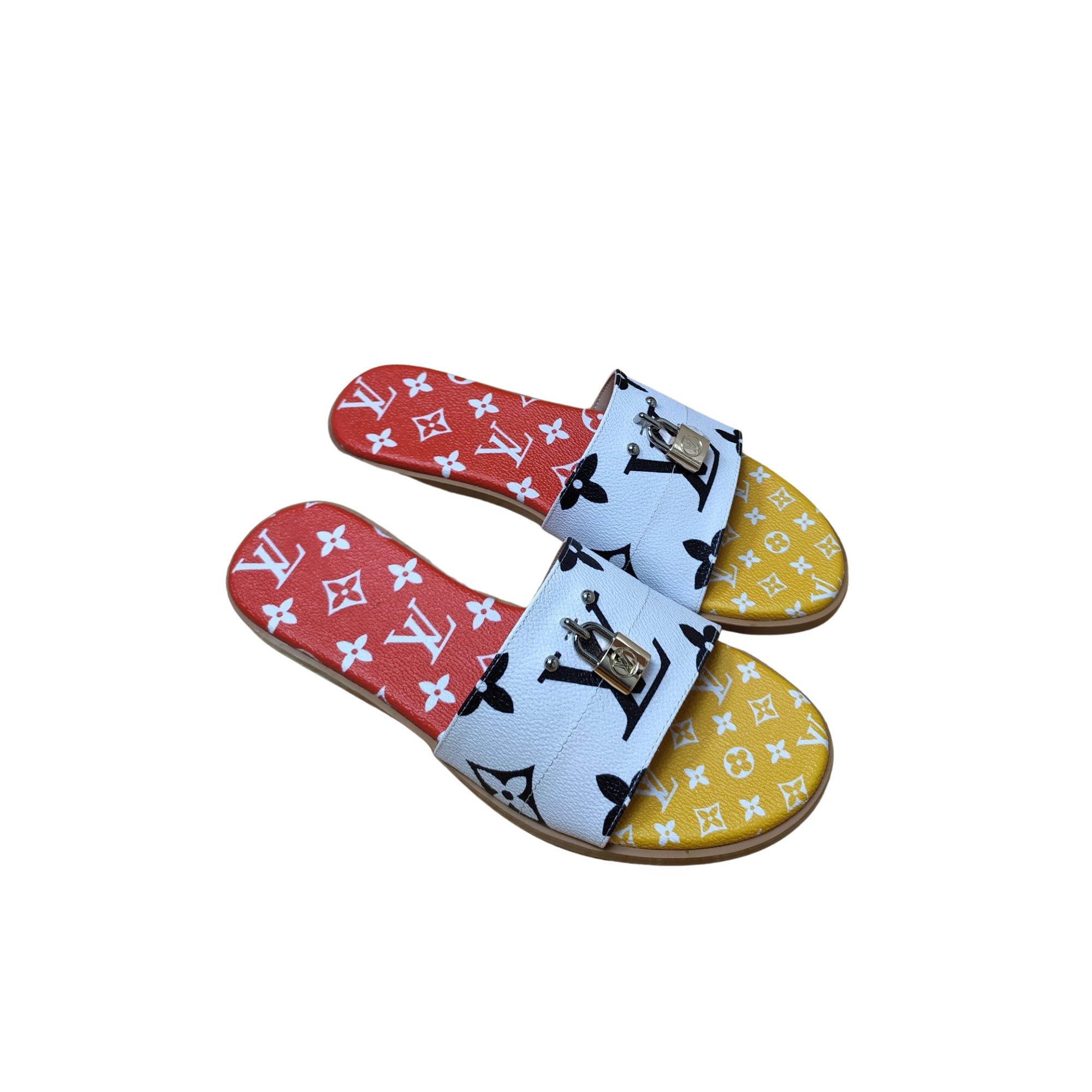 LOUIS VUITTON MULE PLATE LOCK IT WHITE AND RED 1A64MN