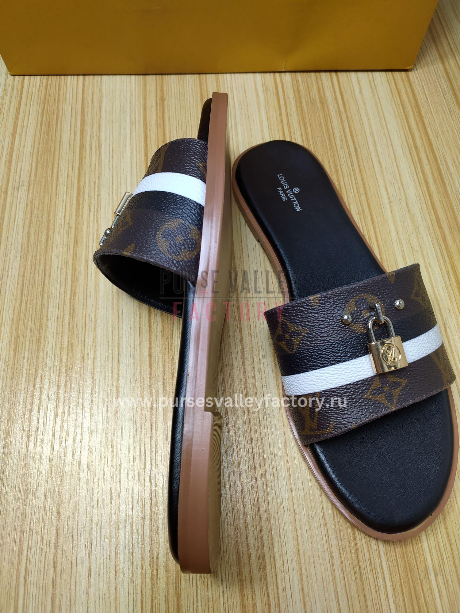PVF_140923_LOUIS_VUITTON_-mules_and_slides-2-4