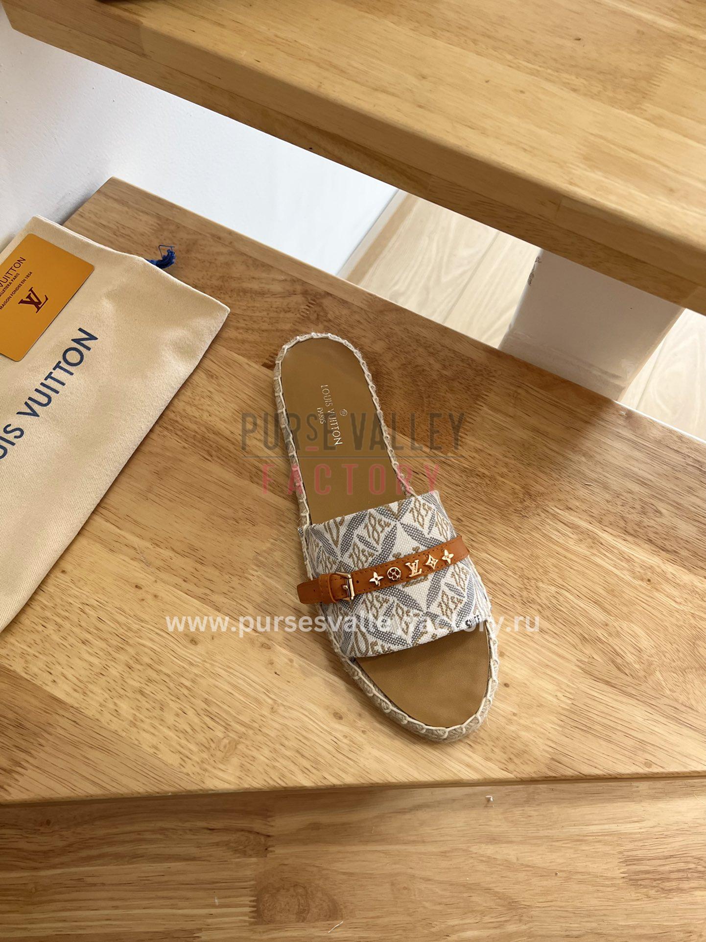 PVF_140923_LOUIS_VUITTON_-mules_and_slides-7-4