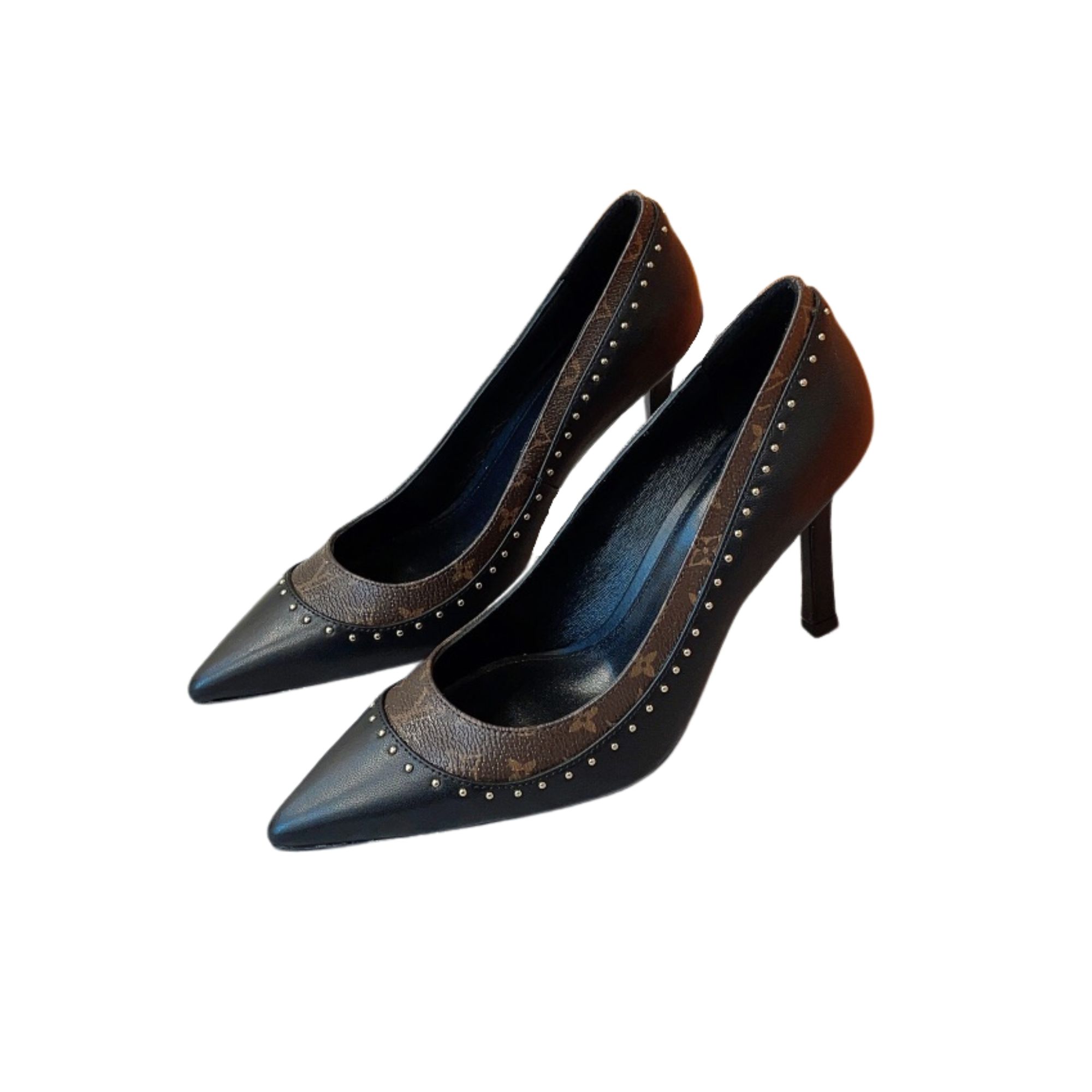 LOUIS VUITTON SIGNATURE PUMPS BLACK 1AACFH
