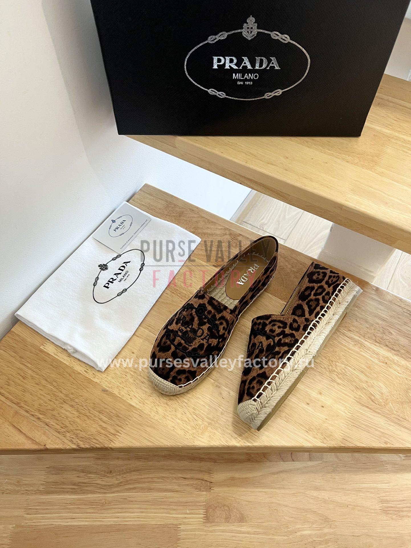 PVF_140923_PRADA_-sandals_and_espadrilles-1-4