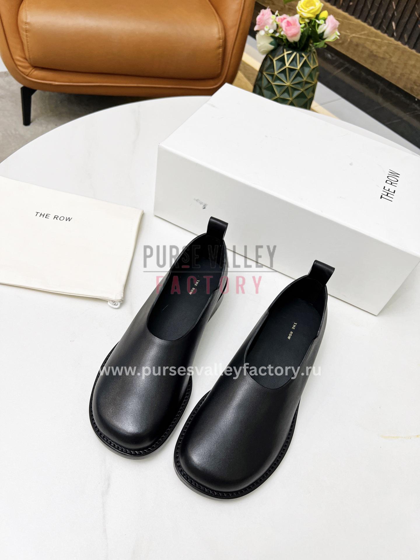 PVF_140923_THE_ROW_-loafers_and_ballerinas-2-5