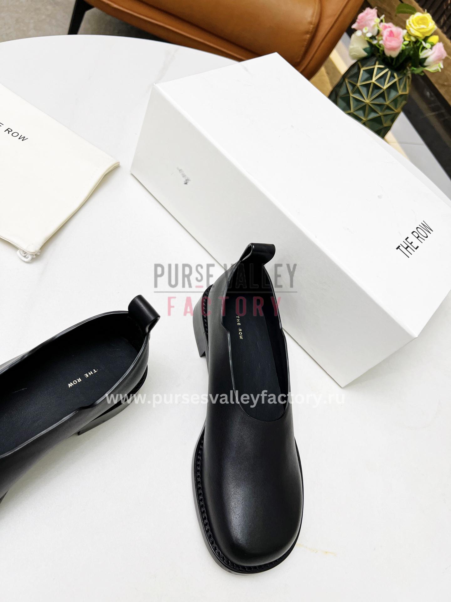 PVF_140923_THE_ROW_-loafers_and_ballerinas-2-9