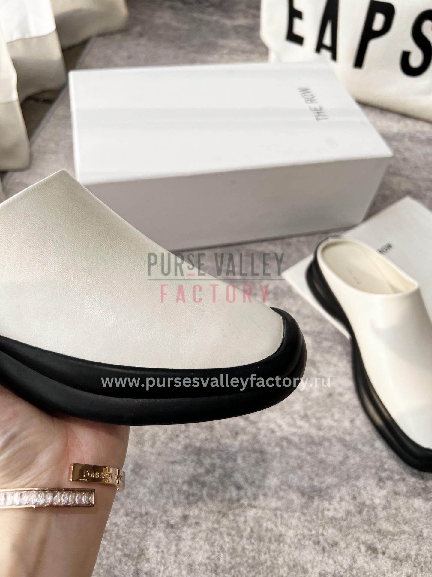 PVF_140923_THE_ROW_-mules_and_slides-1-6