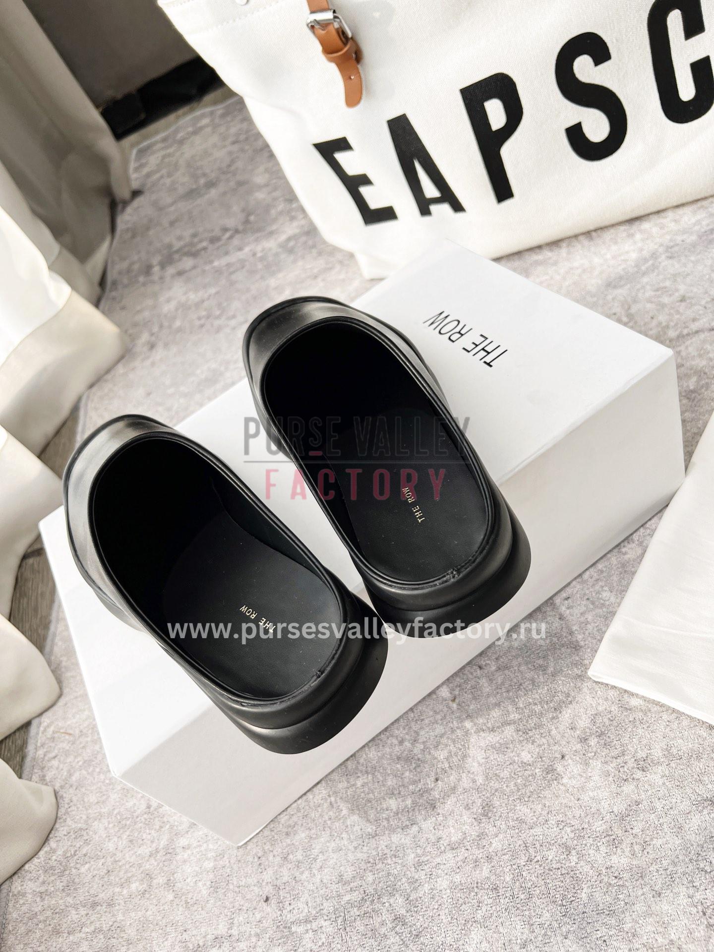 PVF_140923_THE_ROW_-mules_and_slides-2-5