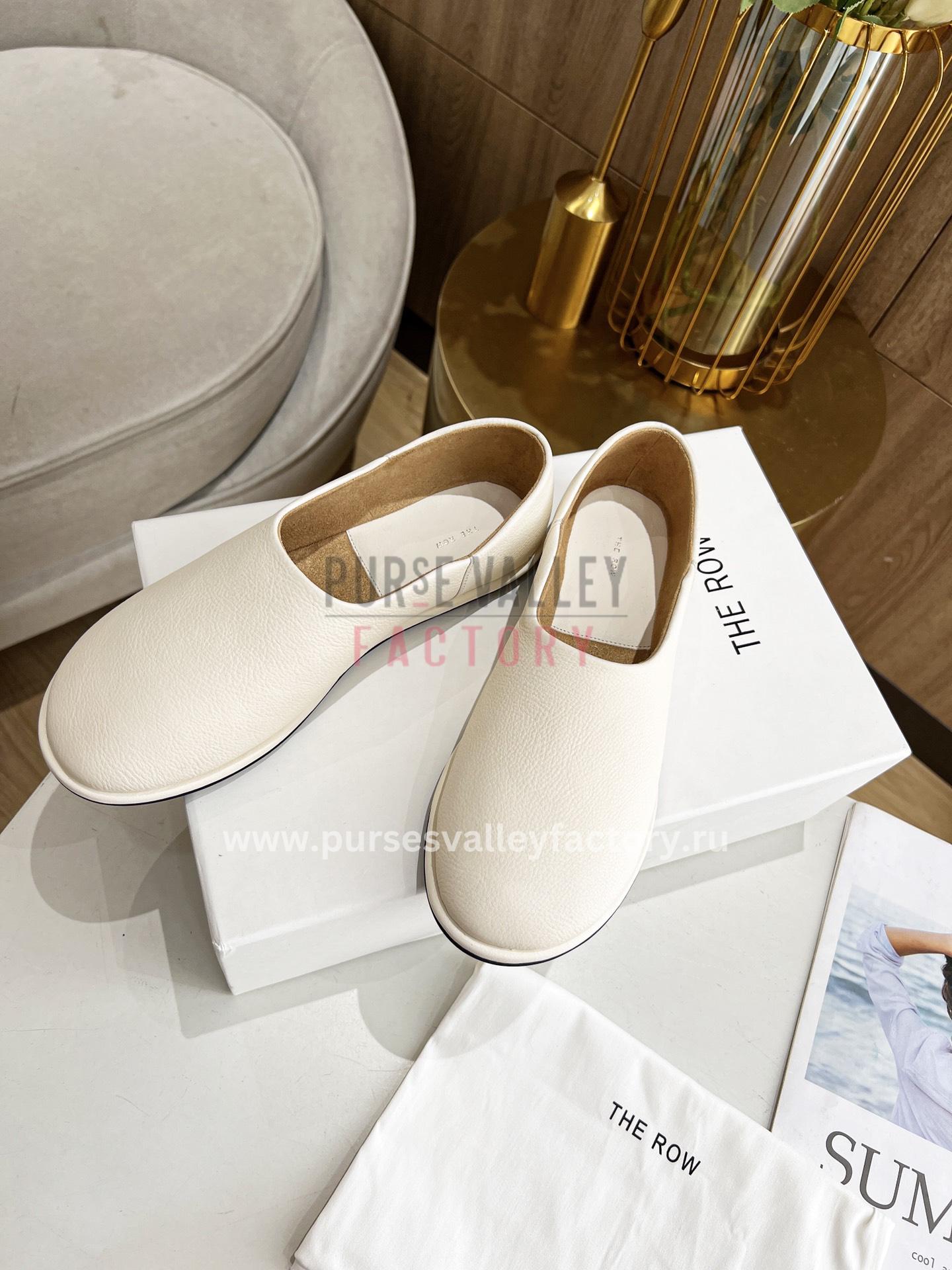 PVF_140923_THE_ROW_-mules_and_slides-3-4