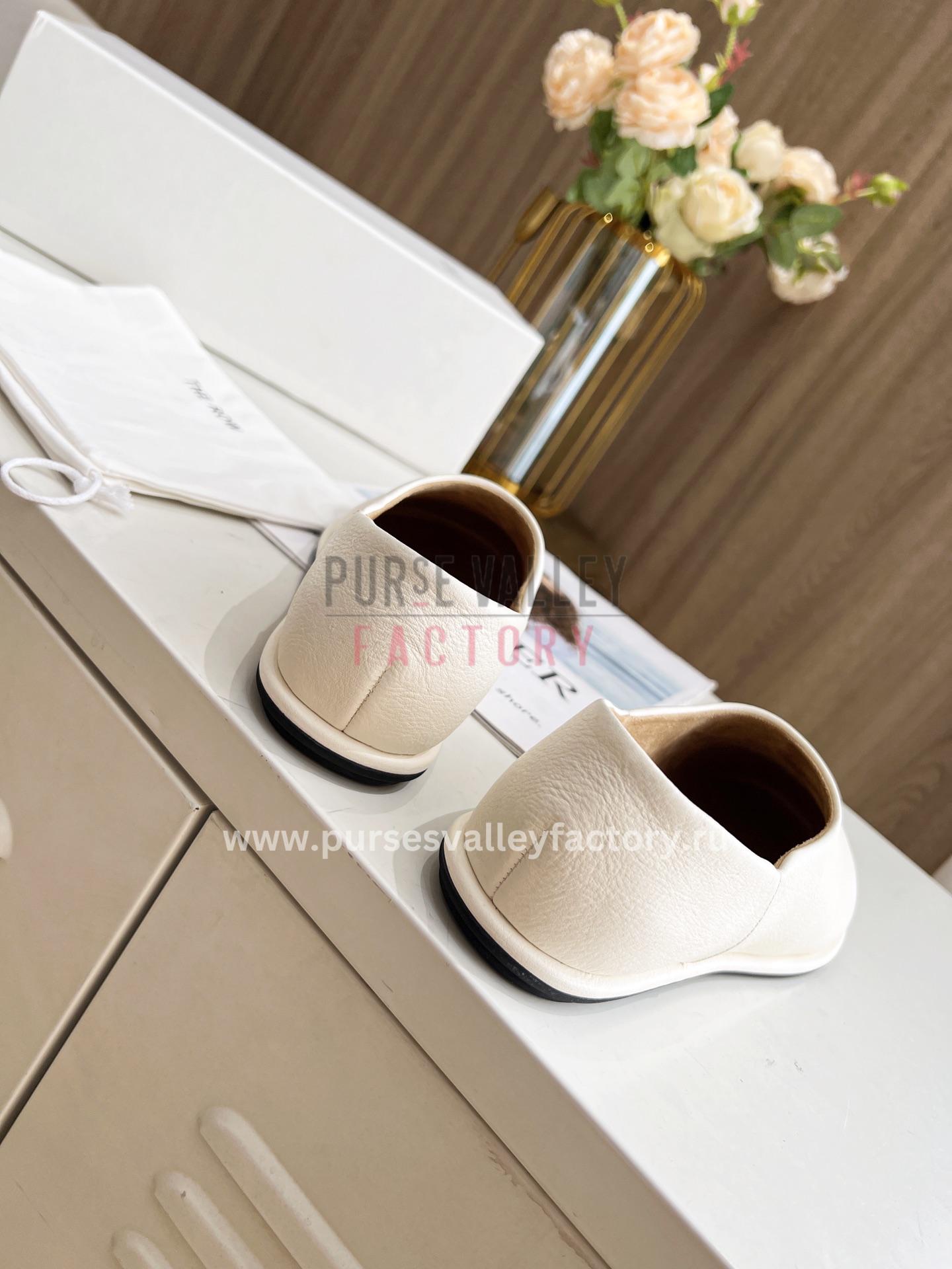 PVF_140923_THE_ROW_-mules_and_slides-3-8