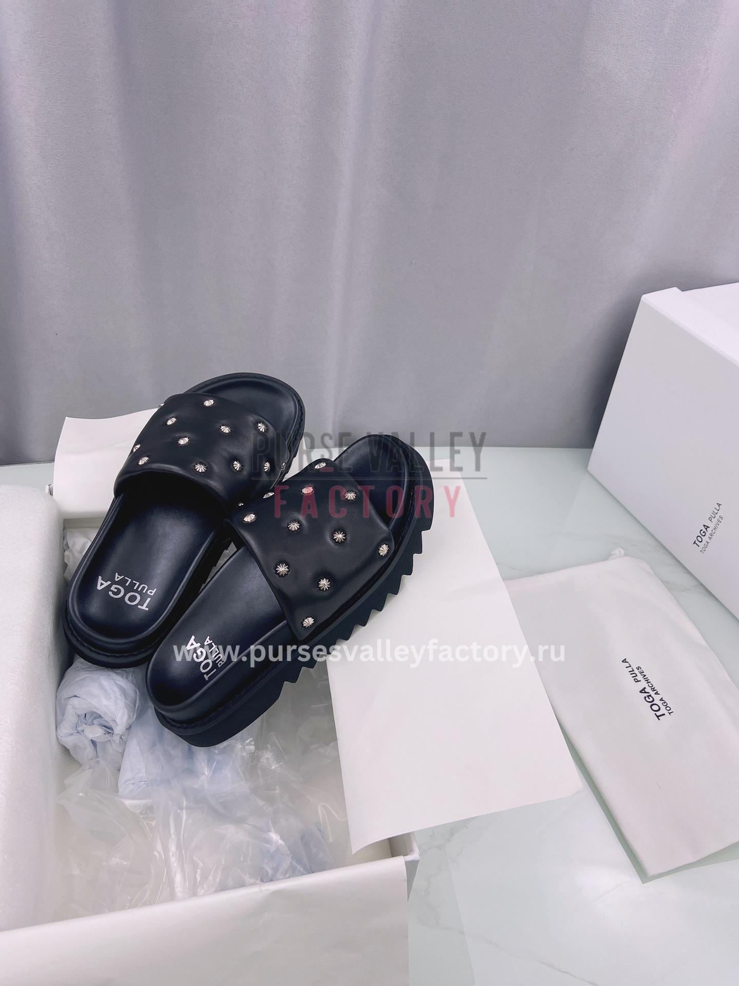 PVF_140923_TOGA_VIRILIS_-mules_and_slides-4-5