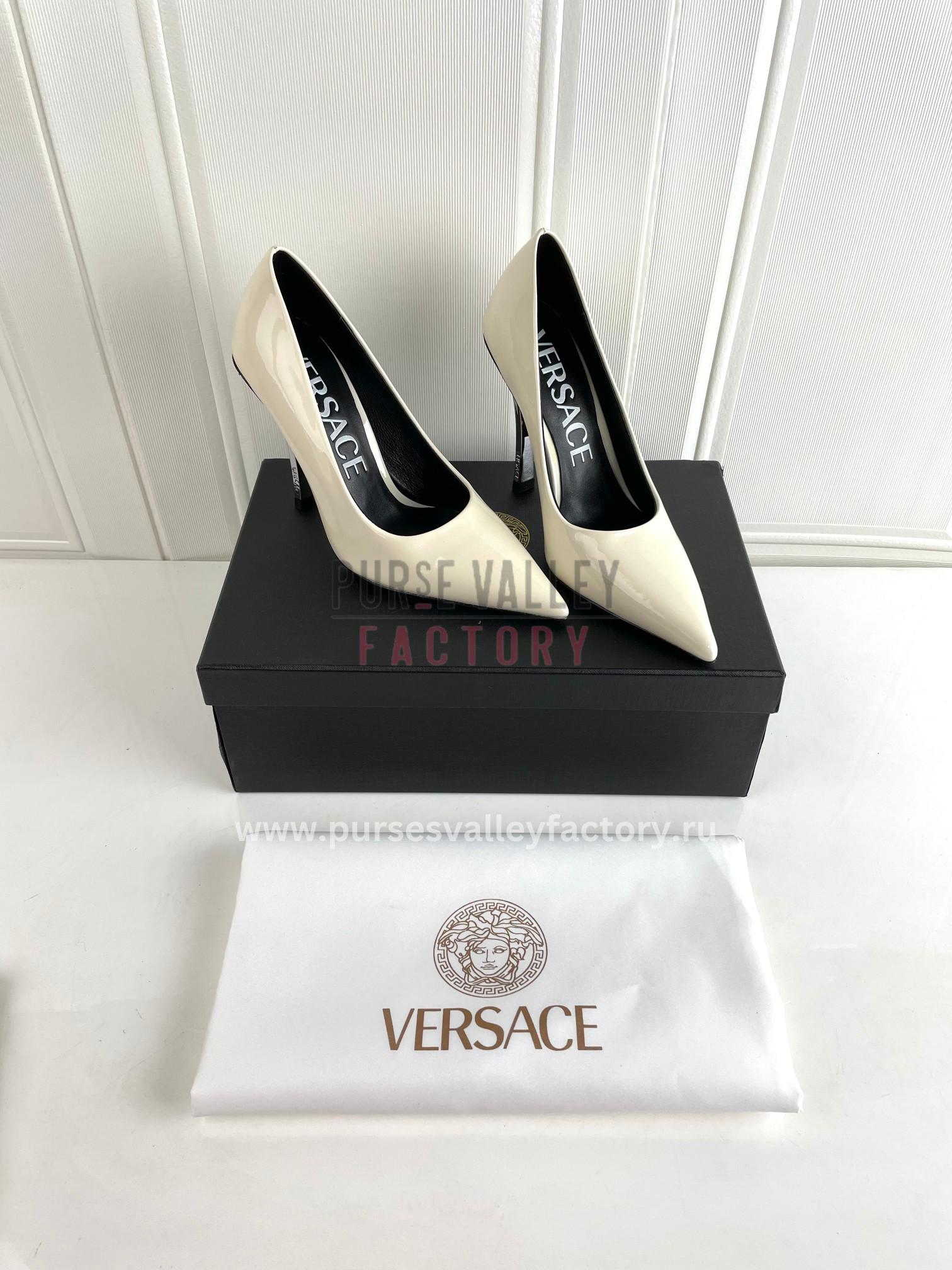 PVF_140923_VERSACE_-pumps-15-4