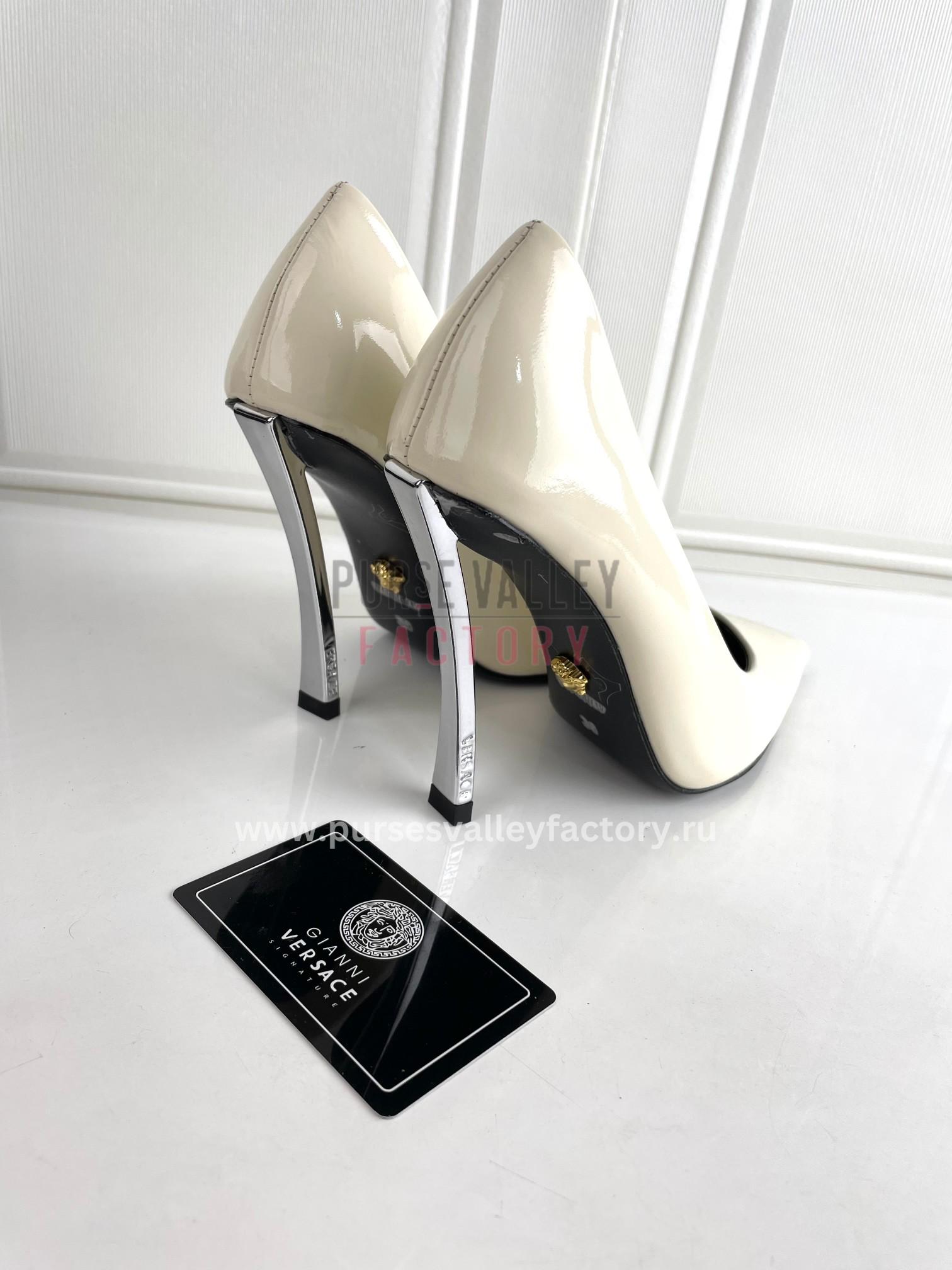 PVF_140923_VERSACE_-pumps-15-7