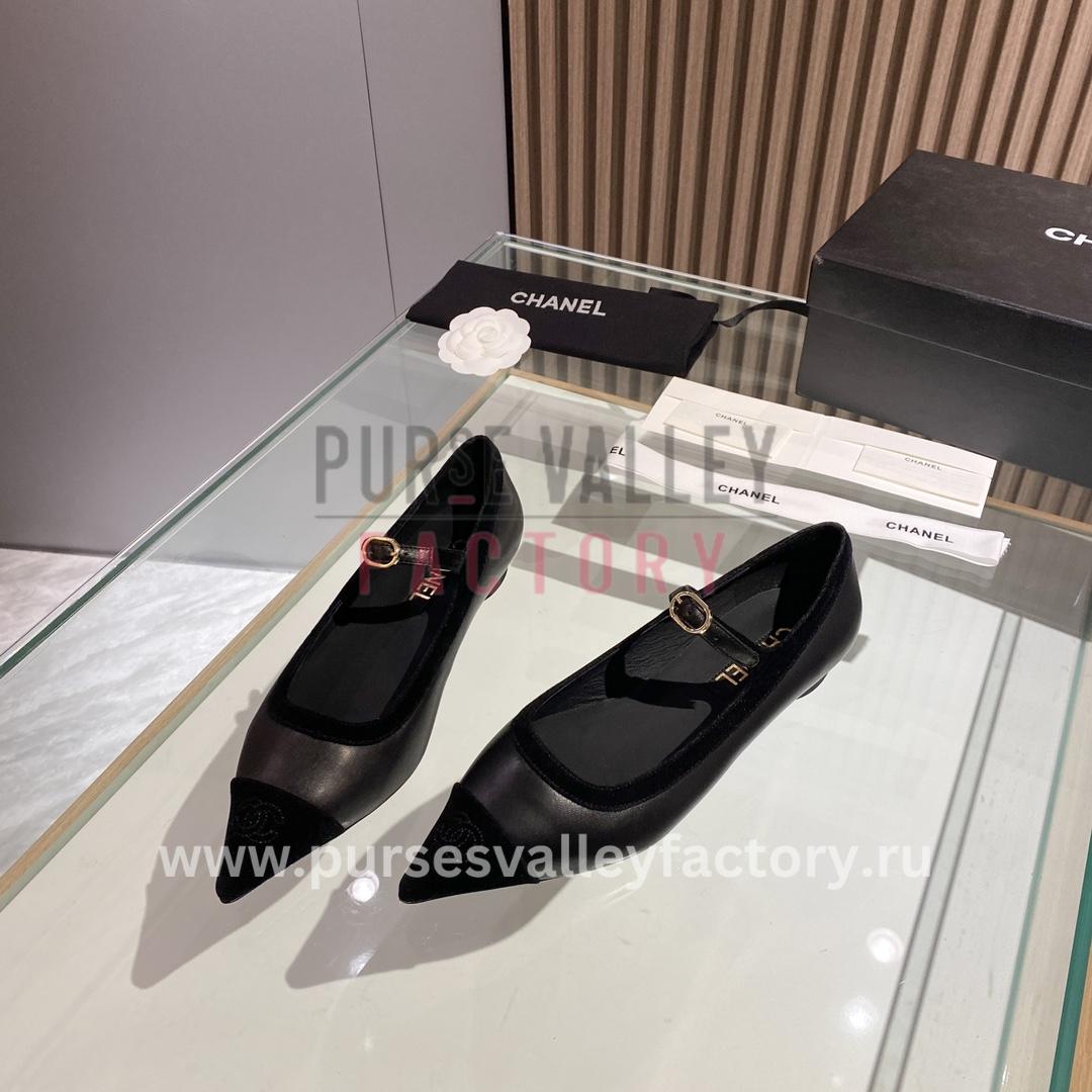 PVF_CRCTD220923_CHANEL_-mary_janes-8-7